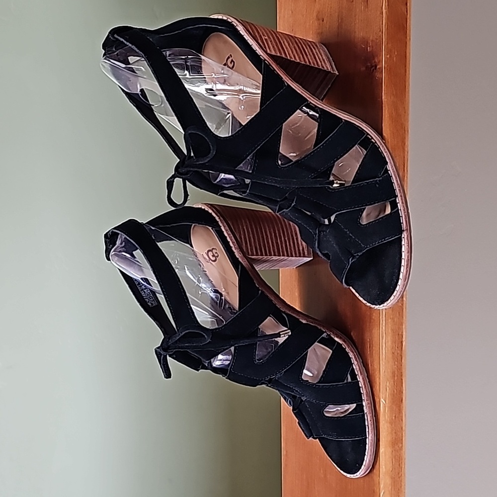 UGG Harris heeled gladiators